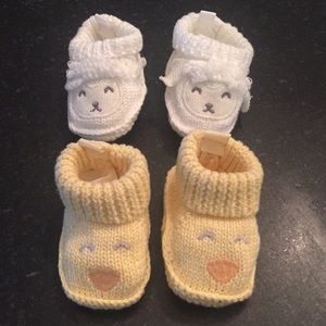 NWOT Duck and Lamb Knit Newborn NB Baby Booties